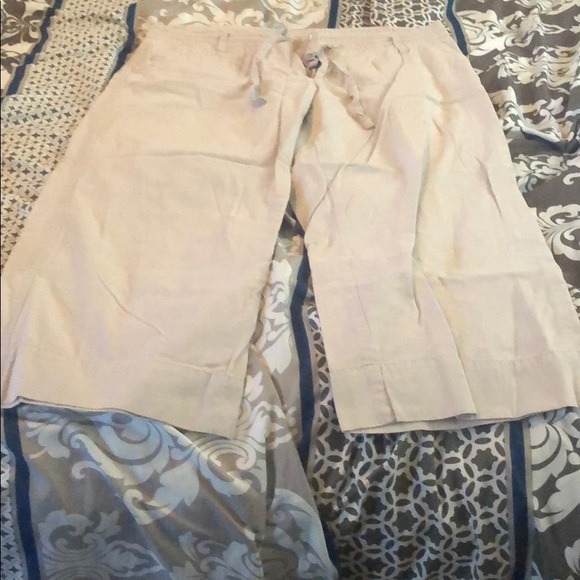 Capris - Picture 1 of 1